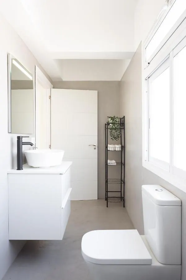 Home2Book Cozy Design Apt Santa Cruz Center Apartment