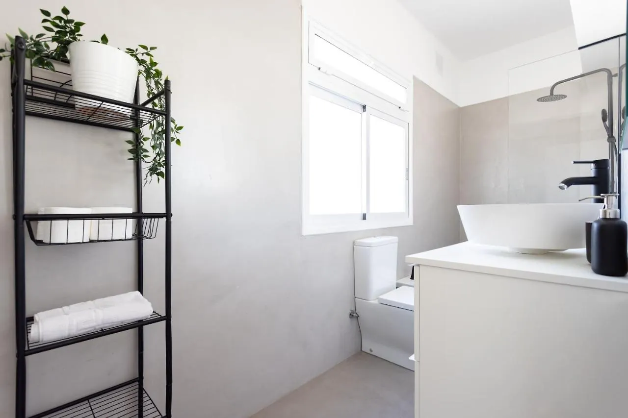 Apartment Home2Book Cozy Design Apt Santa Cruz Center Spain